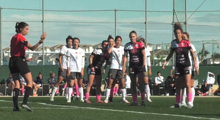  唐佳麗梅開(kāi)二度、邵子欽破門(mén)，中國(guó)女足3-2擊敗Alhama俱樂(lè)部女足