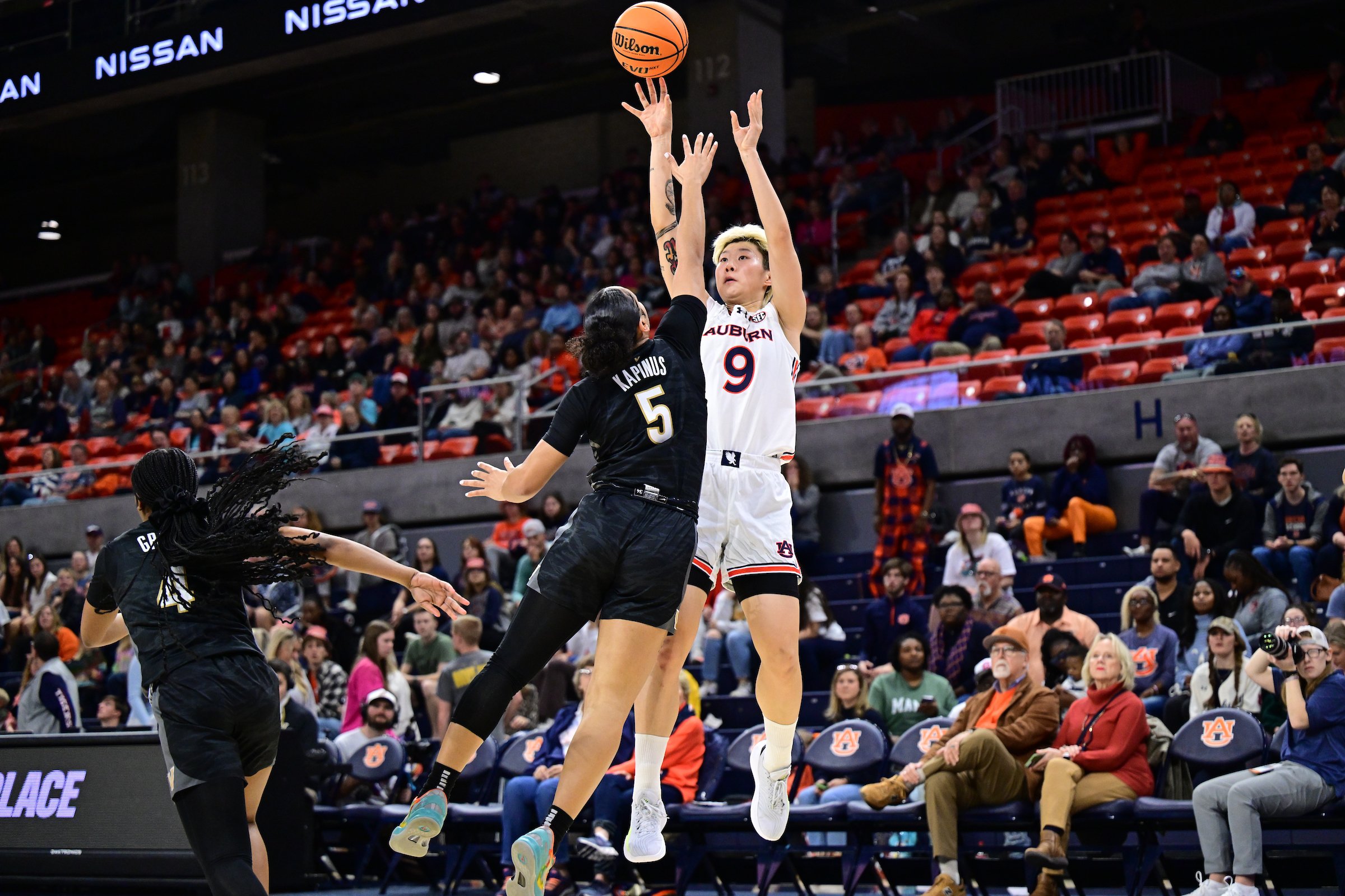  征戰(zhàn)NCAA！鄧雨婷：不太喜歡被稱為“李夢接班人” 未來想進(jìn)WNBA