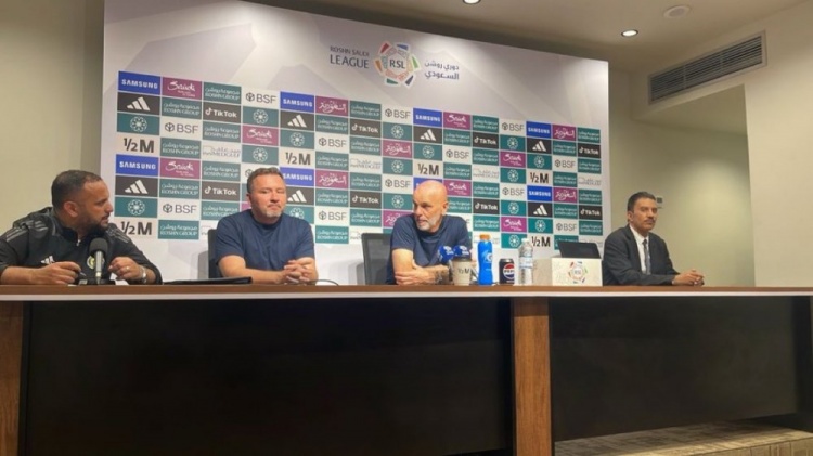  皮奧利：球隊(duì)并未因推遲開(kāi)球而受影響，利雅得勝利配得上勝利