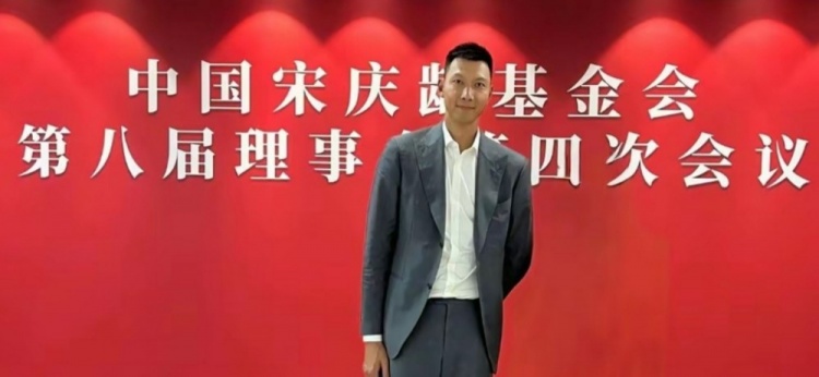  時隔5個月首次公開露面！大河報：易建聯(lián)關(guān)聯(lián)公司成被執(zhí)行人