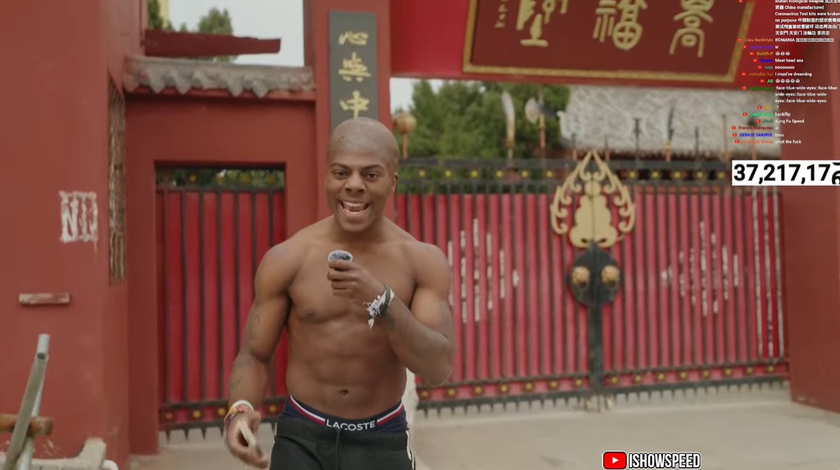  光頭造型！Speed中國(guó)行來(lái)到鄭州少林寺，上香拜佛學(xué)功夫