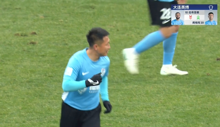  隊長來了！38歲閻相闖替補登場，上演賽季&重返中超首秀！