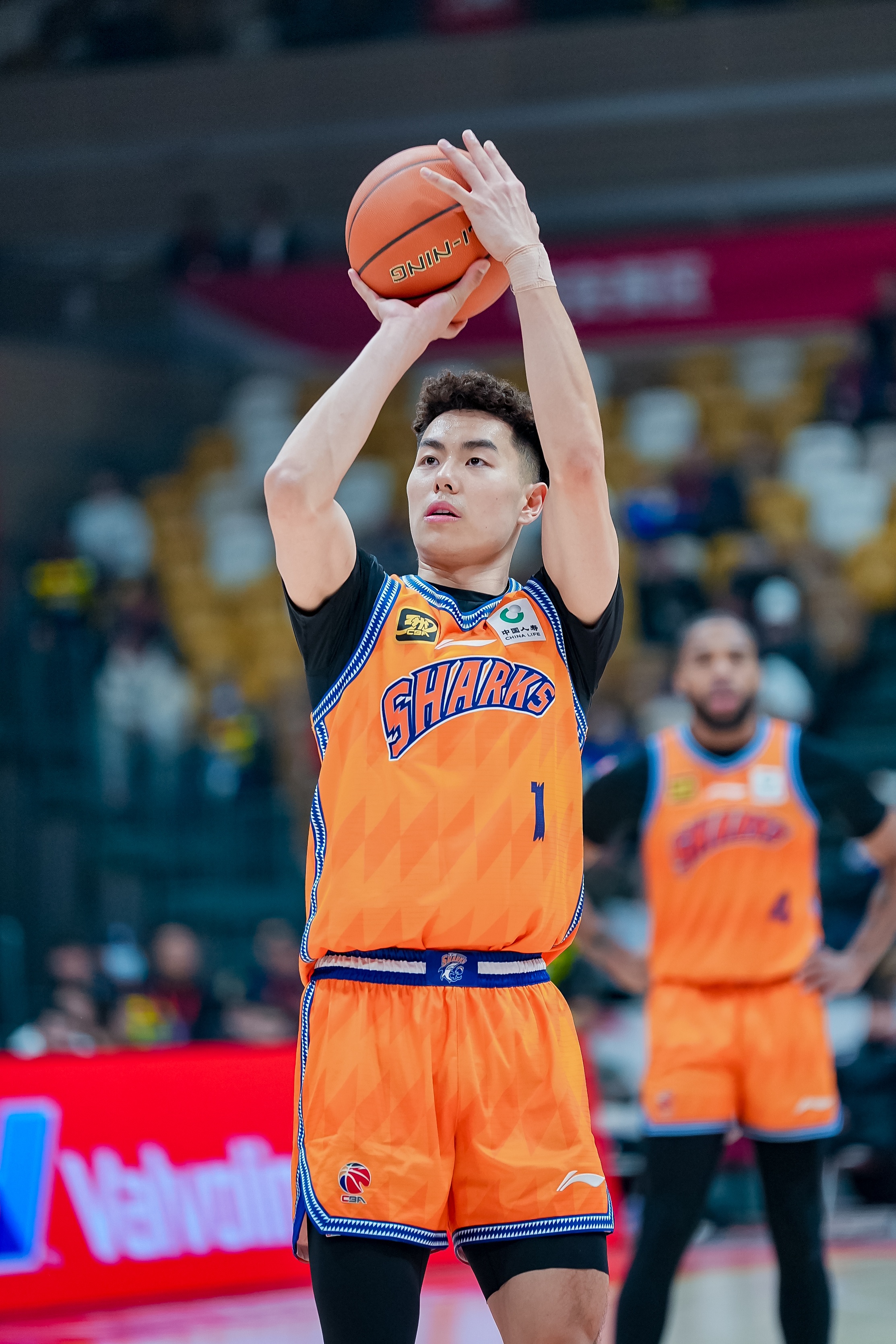  相當高效！李添榮10中7&三分7中4拿全隊并列最高18分