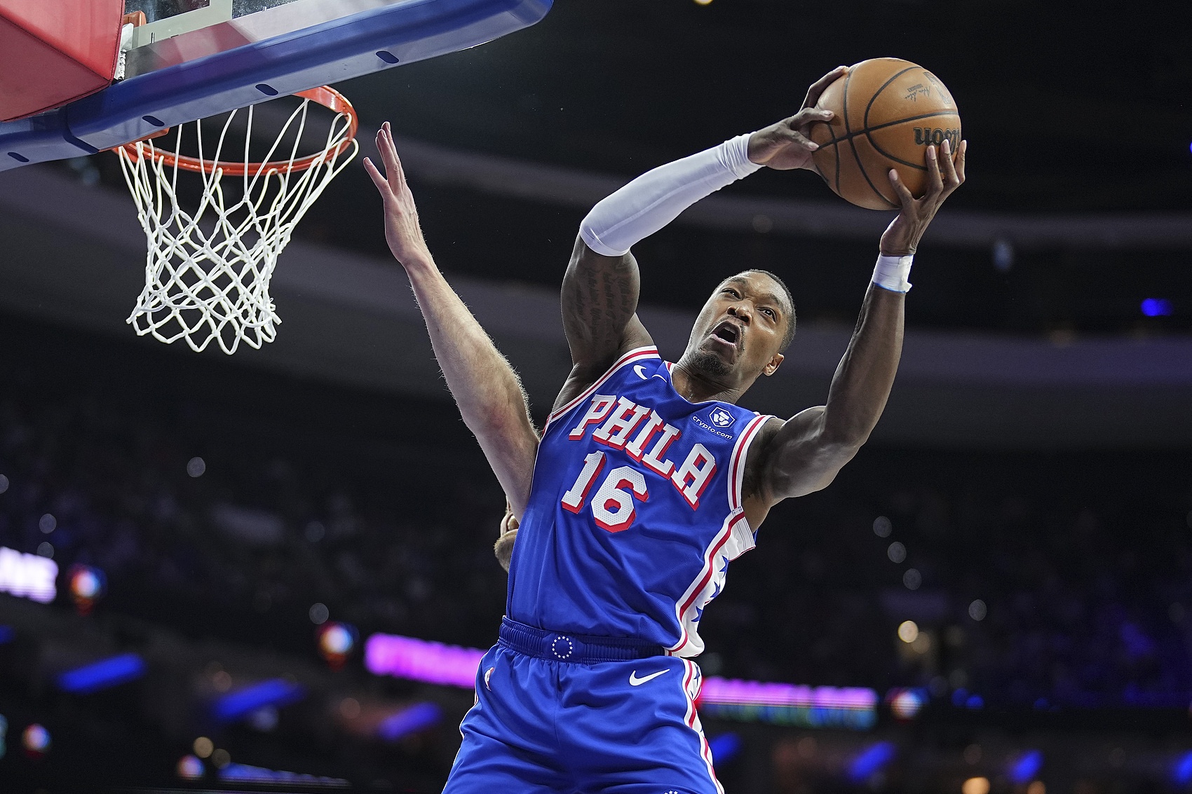  歡迎回到NBA！朗尼-沃克貢獻25分11籃板5助攻 獲得生涯首次兩雙